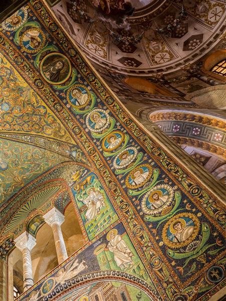 Triumphal Arch Mosaics, c.547 - 拜占庭馬賽克藝術