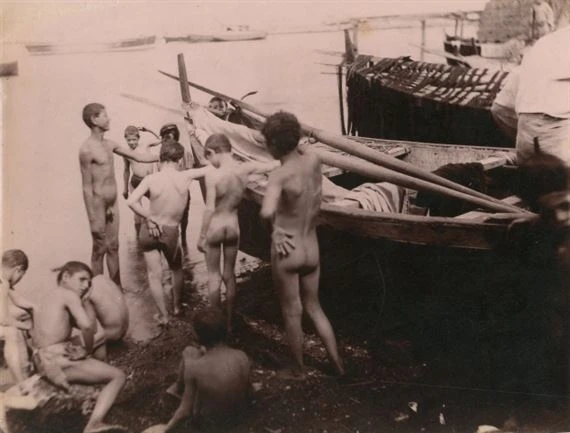 Nude studies, young boys near fishing boats, Italy, c.1880 - Robert Rive