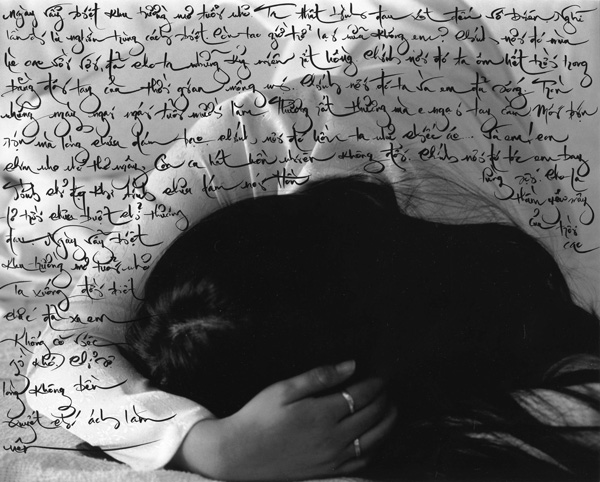 Untitled (Embrace) - Shirin Neshat