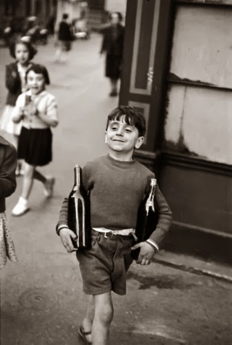 [Image: rue-mouffetard-paris-1954.jpg]