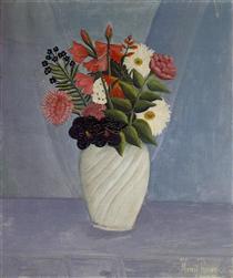 Bouquet of Flowers - Henri Rousseau
