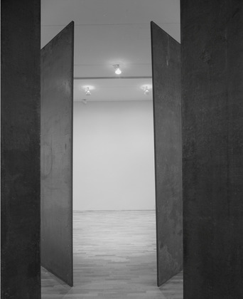 Circuit II, 1972 - Richard Serra